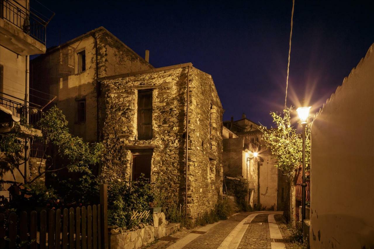 B&B Gennarcu Ussàssai Εξωτερικό φωτογραφία